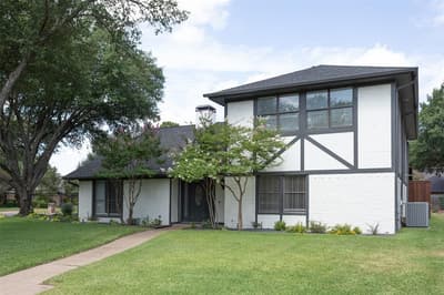 1121 Augusta Court, Mansfield TX 76063