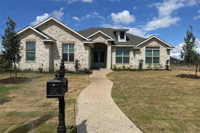1033 Queen Elizabeth Drive, Waco TX 76657