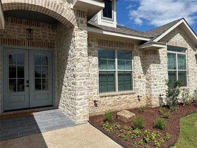 1033 Queen Elizabeth Drive, Waco TX 76657 - Photo 5