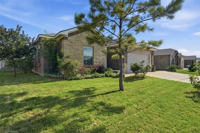 305 Breaux Lane, Mabank TX 75147