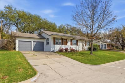 4755 Westcreek Drive, Fort Worth TX 76133 - Photo 3