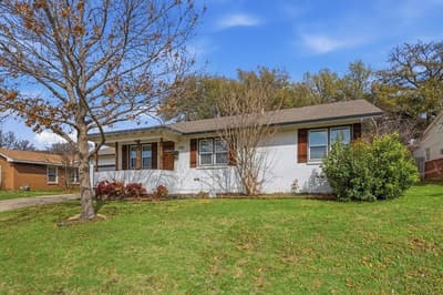 4755 Westcreek Drive, Fort Worth TX 76133 - Photo 5