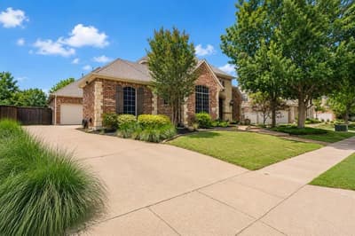 1105 Woodhaven Drive, McKinney TX 75072 - Photo 4