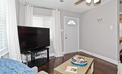 1810 Shaw Street, Dallas TX 75212 - Photo 4