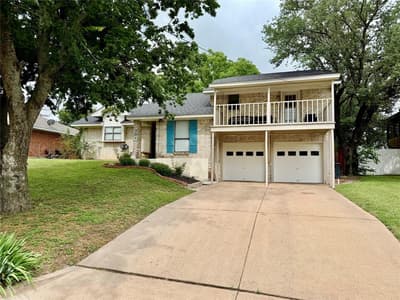 201 Oakridge Drive, Weatherford TX 76086