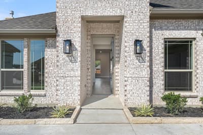 217 Seminole Trail, Alvarado TX 76009 - Photo 4