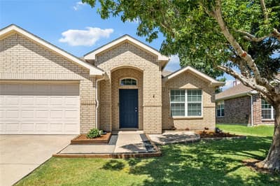 1824 Barton Springs Drive, Little Elm TX 75068 - Photo 4