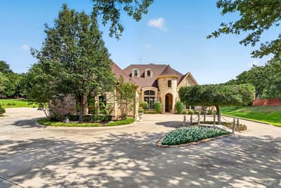 10513 Silver Fox Court, Fort Worth TX 76108