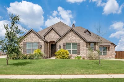 12701 Whispering Wind Drive, Godley TX 76044