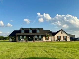 1019 Vaughan Lane, Tioga TX 76271