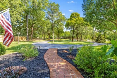 1020 Oak View Drive, Oak Point TX 75068