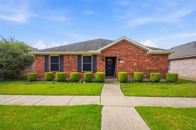 1936 Rosa Parks Boulevard, Lancaster TX 75146