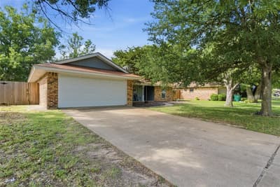 119 Blue Jay Street, Stephenville TX 76401 - Photo 3