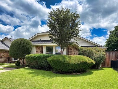 320 Crooked Lane, Mesquite TX 75149
