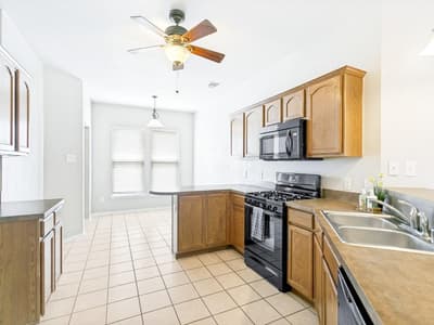 9941 Northgate Drive, McKinney TX 75072 - Photo 5