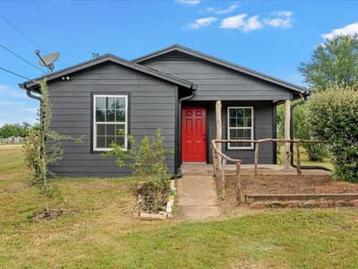 3336 Kendall Lane, Waco TX 76705 - Photo 2
