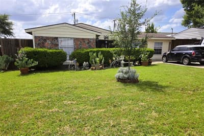 13973 Bee Street, Farmers Branch TX 75234