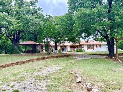4216 Greenwood Road, Weatherford TX 76088