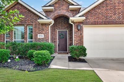 3704 Wrexham Street, Frisco TX 75036 - Photo 2