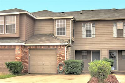 12816 Seaside Drive, Fort Worth TX 76040