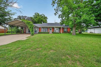 105 Murray Street, Joshua TX 76058
