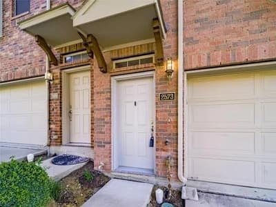 2573 Jacobson Drive, Lewisville TX 75067 - Photo 3