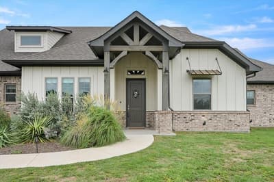 948 Silverleaf Drive, Weatherford TX 76085