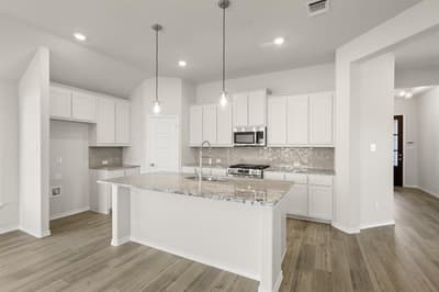 1004 Birchwood Drive, Crowley TX 76036 - Photo 5