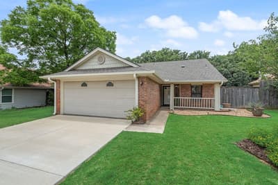 2904 Weston Drive, Denton TX 76209 - Photo 2