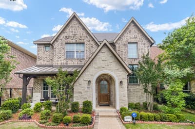 4003 Cinnabar Falls Way, Arlington TX 76005