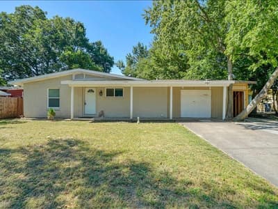 2108 SKYLARK Drive, Arlington TX 76010