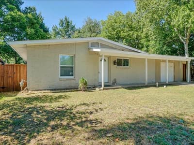2108 SKYLARK Drive, Arlington TX 76010 - Photo 4