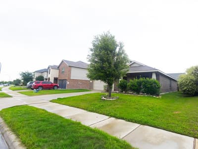 6249 Topsail Drive, Fort Worth TX 76179 - Photo 2