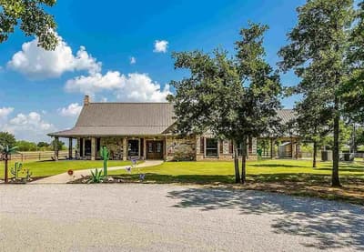 499 Ford Road, Bowie TX 76230