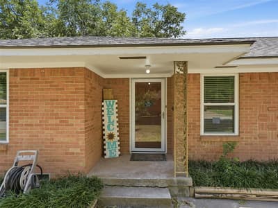 532 Lindenwood Drive, Lancaster TX 75134