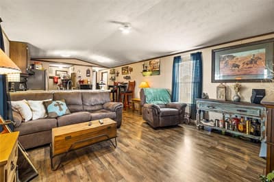 188 Mohican, Quitman TX 75783 - Photo 4