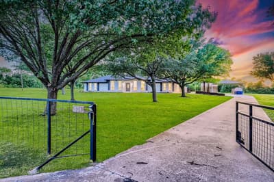 931 Meadow Drive, Rockwall TX 75032 - Photo 2
