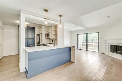 7640 W Greenway Boulevard # 8H, Dallas TX 75209