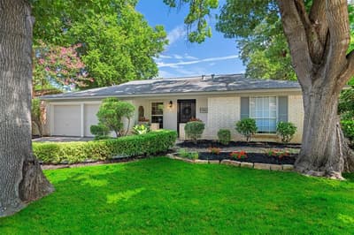 1705 Manchester Drive, Arlington TX 76012