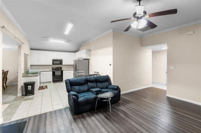 1121 Sam Houston Drive, Garland TX 75042 - Photo 4