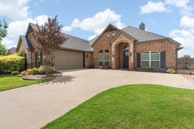 108 Odonna Drive, Waxahachie TX 75165