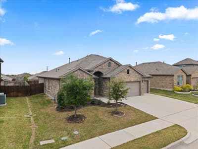 1117 Scotney Lane, Saginaw TX 76131 - Photo 2