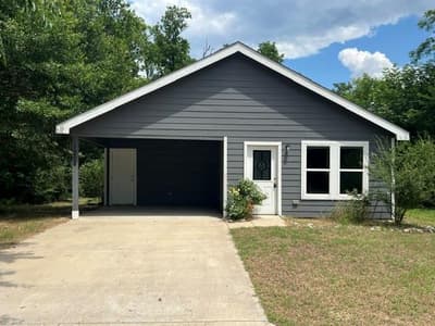 1204 Craddock Street, Commerce TX 75428