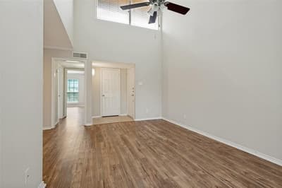 16301 Ledgemont Lane # 277, Addison TX 75001 - Photo 3