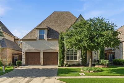 645 Clearwater Drive, Irving TX 75039
