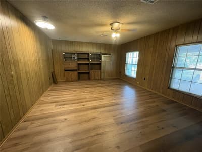 212 S Norma Drive, Lacy Lakeview TX 76705 - Photo 3