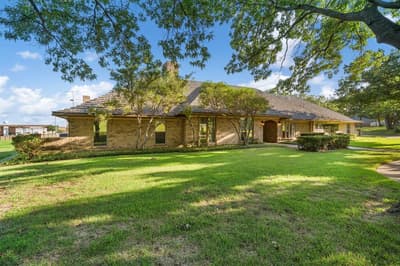 8920 Martin Drive, North Richland Hills TX 76182