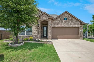 3001 Hidden Valley Drive, Fort Worth TX 76177