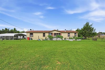 872 County Road 4244, Bonham TX 75418