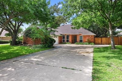 1324 Pickwick Lane, Denton TX 76209
